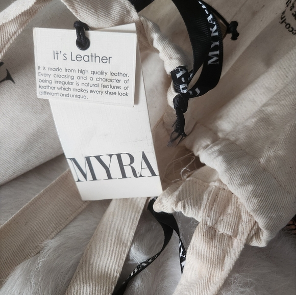 Myra Tooled Slide - Picture 6 of 6